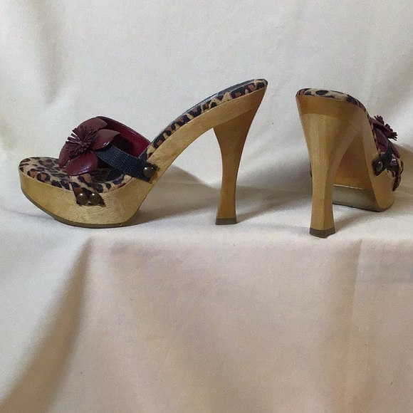 Given to an Angel... Steve Madden Charoo, size 7 - Picture 2 of 5